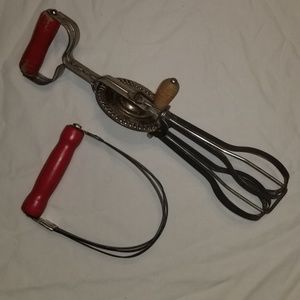 Vintage Farmhouse Decor/Accents